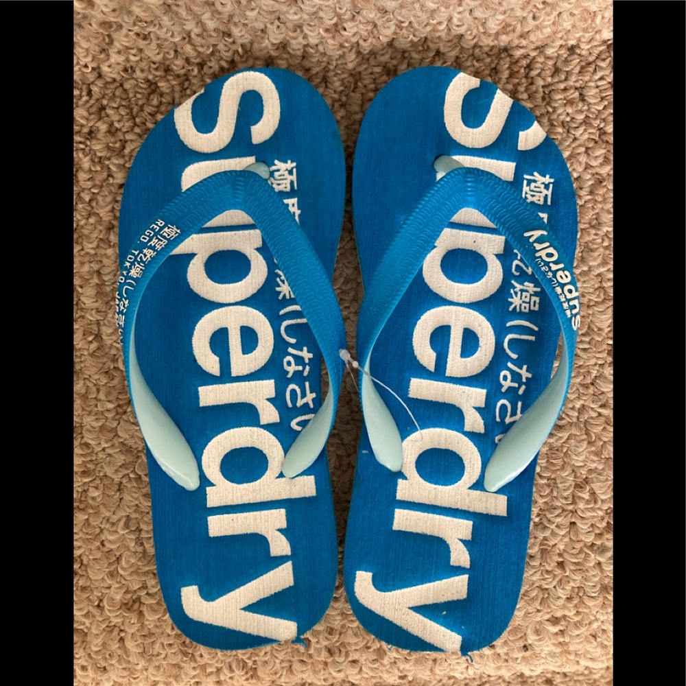 BNWT superdry blue slippers. Size S